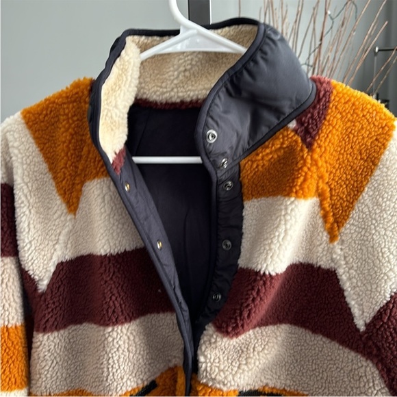 Free People Rocky Ridge Fleece Jacket with front snaps/zipper pockets small - Picture 7 of 10